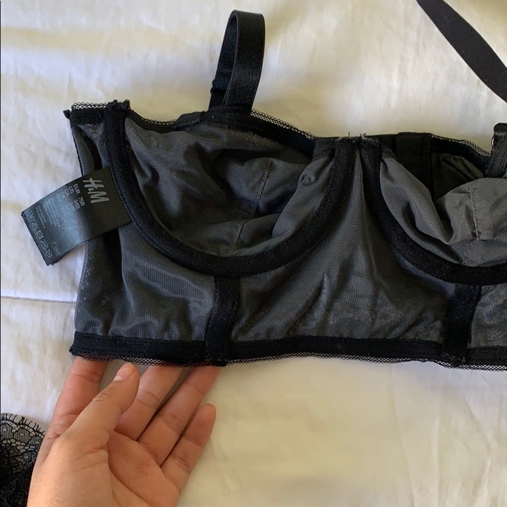 Lingerie bundle - Picture 8 of 10